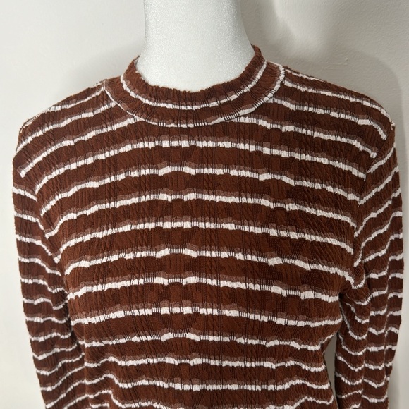 Freshman Striped Top Size XL - Picture 3 of 9